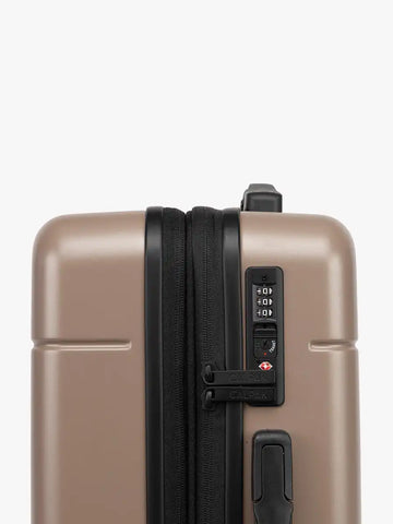 Hue Medium Luggage