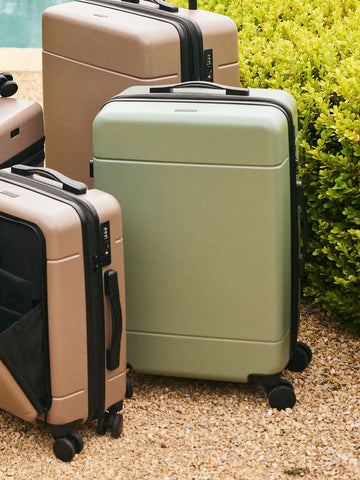 Hue Medium Luggage